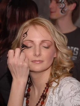 Party maľovanie na tvár a telo